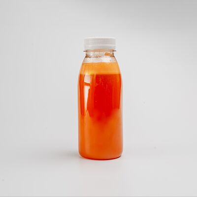 Свежевыжатый морковный сок в Beyond по цене 350 ₽