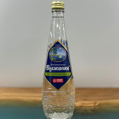 Вода Волжанка негазированная в Акула вкуса по цене 99 ₽