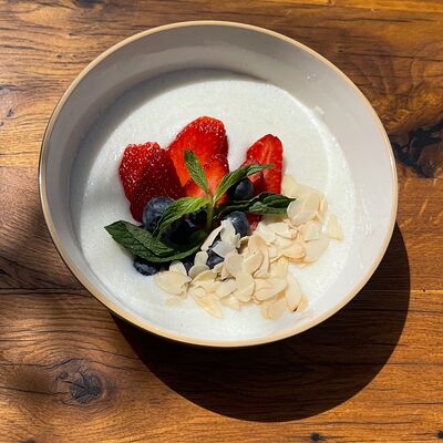 Каша Манная в Контейнер по цене 500 ₽