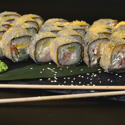 Сет Темпура в Caviar Rolls по цене 1950 ₽
