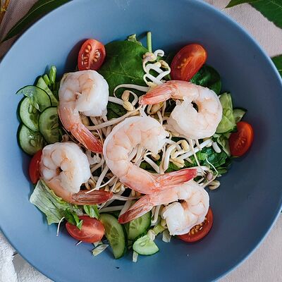 Салат с курицей в Кафе тайской еды по цене 490 ₽