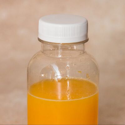 Свежевыжатый апельсиновый сок в Megobari по цене 500 ₽