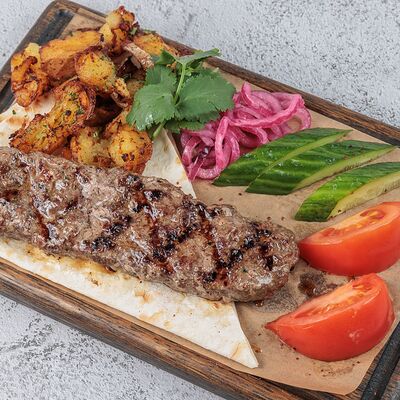 Кебаб из баранины в Мясоед по цене 890 ₽