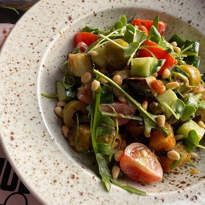 Салат с баклажаном в The Bulki по цене 600 ₽