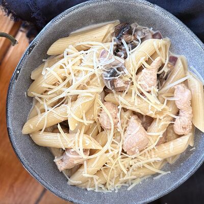 Пене с курицей и грибами в LEMONADE по цене 229 ₽