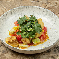 Салат с хрустящим баклажаном в Чизерия Восточный