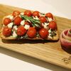 Горячая Брускетта с анчоусом и фриарелли в Ristorante Da Claudio по цене 40