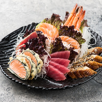 Сашими лосось в ЛарисуВаннуХочу по цене 380