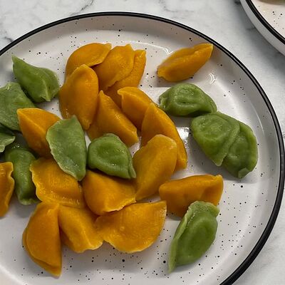 Пельмени цветные с индейкой в Панда по цене 430 ₽