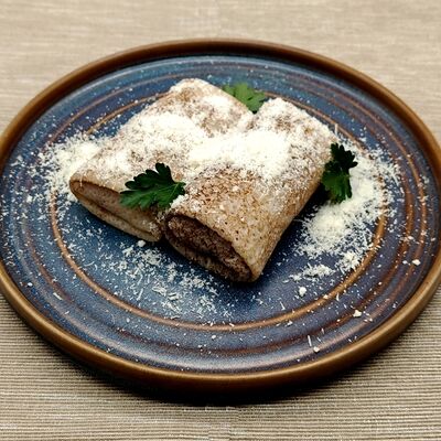 Блинчики болоньезе в Кафе-пекарня Susser по цене 385 ₽