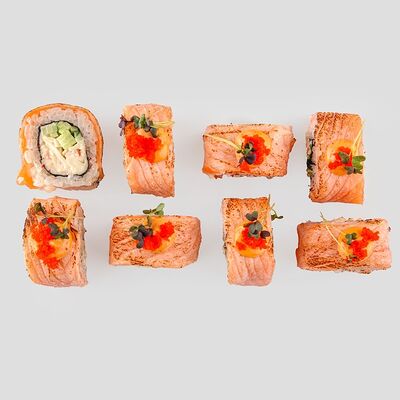 Ролл Филадельфия татаки в Mad по цене 740 ₽