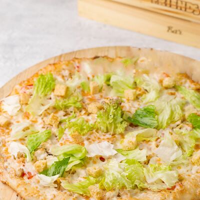 Пицца Цезарь в Кафе-пиццерия Pepperoni по цене 749 ₽