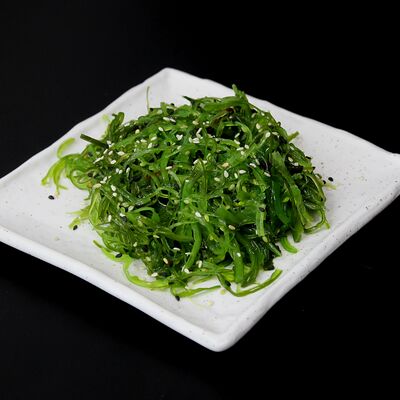 Салат чука в ДА, СУШИ по цене 279 ₽