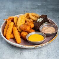 Ассорти закусок в Гастропаб Дабл Эль