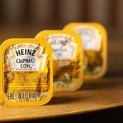 Сырный соус в Место bistroШаверма в кляре по цене 65 ₽