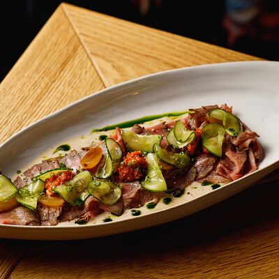 Ростбиф тоннато a la russe в Brera по цене 810 ₽