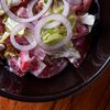 Салат с розовыми кубанскими томатами в Паб XIII по цене 409