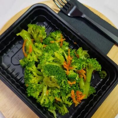Цветная капуста, брокколи с луком в Домашняя кухня по цене 110 ₽