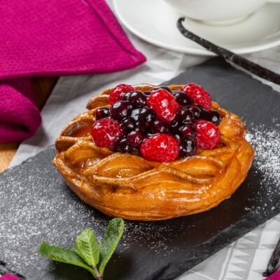 Дениш с лесными ягодами в Поль Бейкери по цене 205 ₽