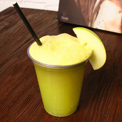 Сок свежевыжитый Яблоко в WORLD MANGAL CLUB по цене 495 ₽