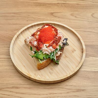 Брускетта с крабом в Местные по цене 1370 ₽