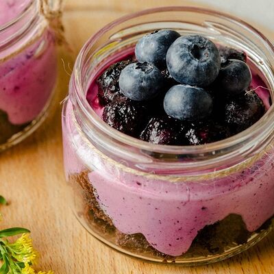 Трайфл черничный в E La Mia Pizza по цене 439 ₽