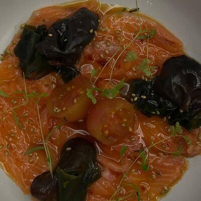 Сашими из форели в Острова по цене 990 ₽