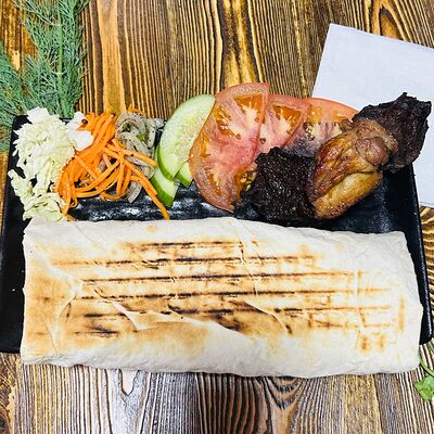 Шаурма МИХ 3 вида мяса (конина, кролик, язык) в Шаурма86 по цене 610 ₽