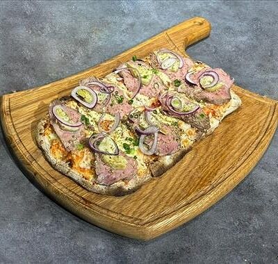 Римская пицца Ростбиф 1/455 в Бургер удачи по цене 790 ₽