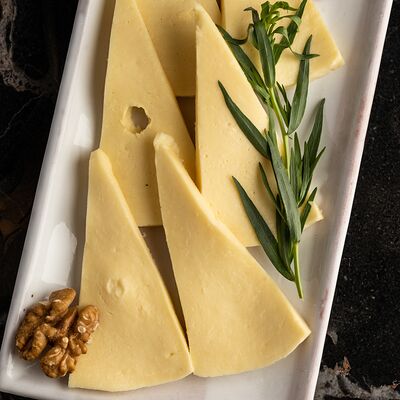 Сыр Сулугуни в Sesilia по цене 470