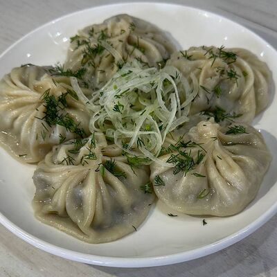 Манты в Чойхона Хаким Ака по цене 490 ₽