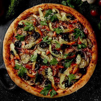 Пицца Овощная 30 см в Hot Pizza по цене 850 ₽