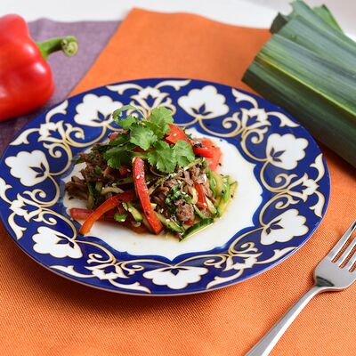 Салат Лаззат в Самое популярное кафе по цене 380