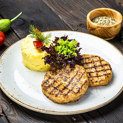 Котлеты куриные в Строгинская гавань по цене 740 ₽