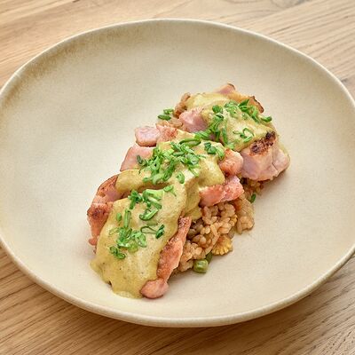 Курица карри с рисом и овощами в Местные по цене 890 ₽