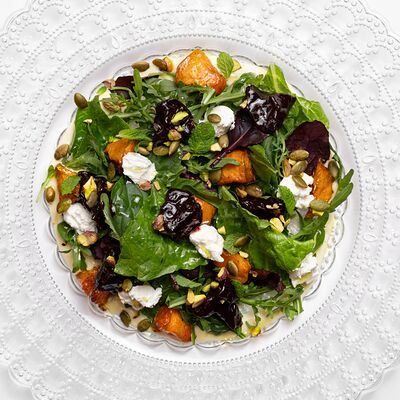 Салат с маринованной свеклой, тыквой и сыром шевр в Miss you по цене 950 ₽