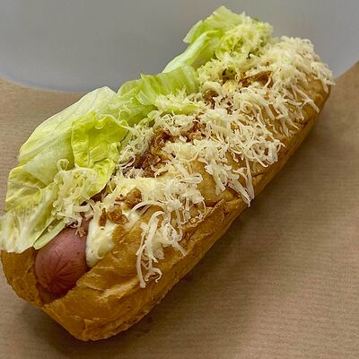 Хот-дог Цезарь в Food Fetish по цене 215 ₽