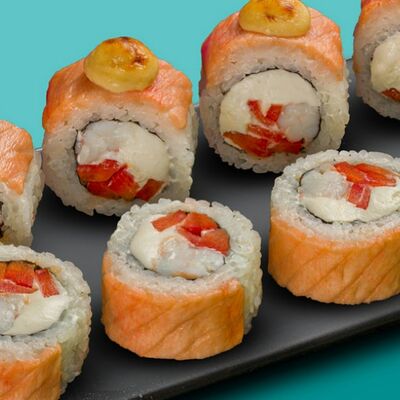 Легенда в О! Суши по цене 1740 ₽