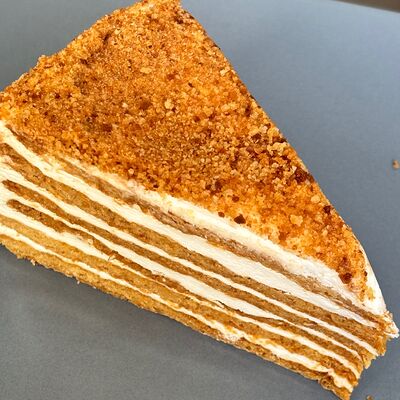 Медовик в Grechka по цене 350 ₽