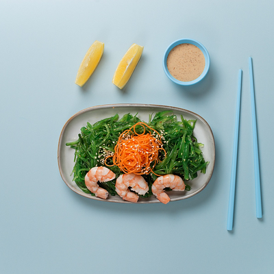 Салат Чука с креветкой в Rollwell по цене 750 ₽