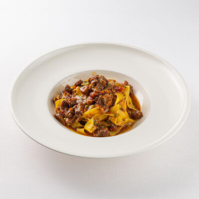 Домашние тальятелле с рагу из оссобуко в La Scala Trattoria Ignazio по цене 45 р.