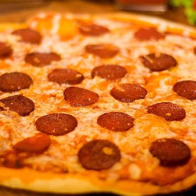 Пицца Пепперони в Mangal House по цене 980 ₽