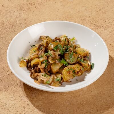 Картофель с вешенками в Ачарули по цене 390 ₽