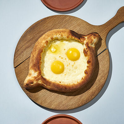 Аджарули побольше в Хачапури и Вино по цене 430 ₽