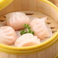 Dim Sum Креветка (tom) в Dim sum квинтэссенция азиатской кухни