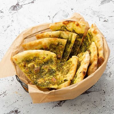 Фокачча с соусом песто в Суши пицца бургер по цене 243 ₽