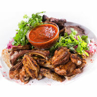 Мясное ассорти на углях в Мариус