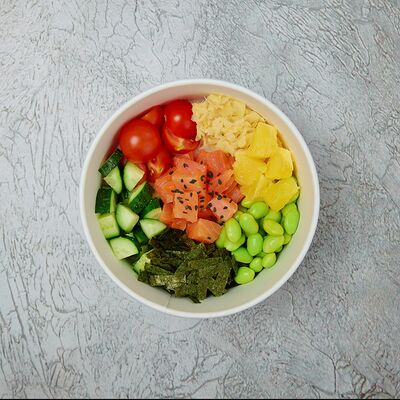 Поке с лососем и апельсином в 19 Лунка по цене 540 ₽