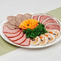 Мясное ассорти в Ривьера