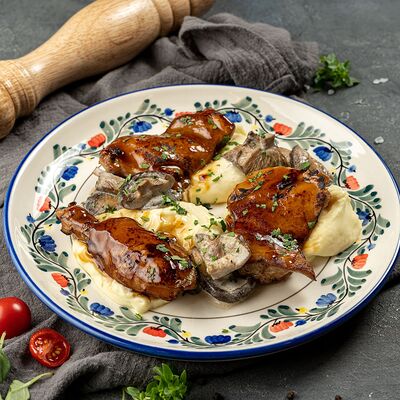 Цыпленок с лесными грибами в Сорренто по цене 790 ₽